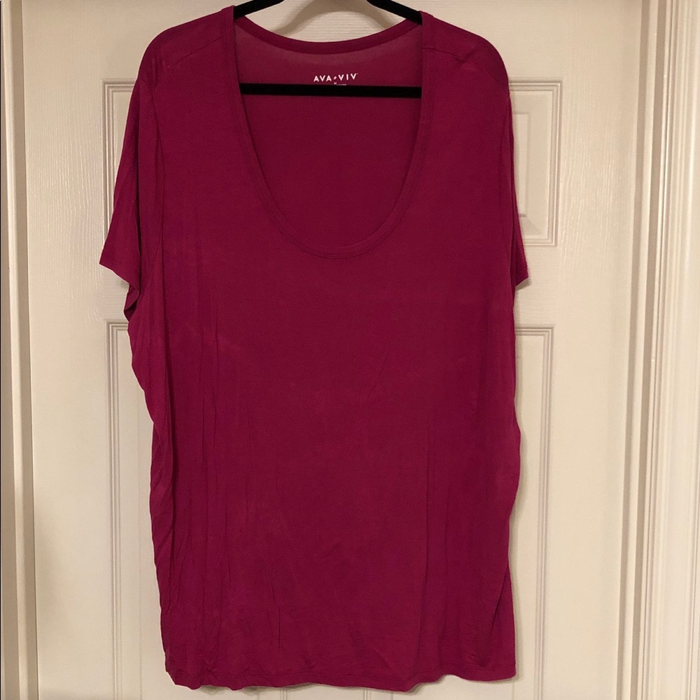Ava & Viv Scoop Neck Short Sleeve Top